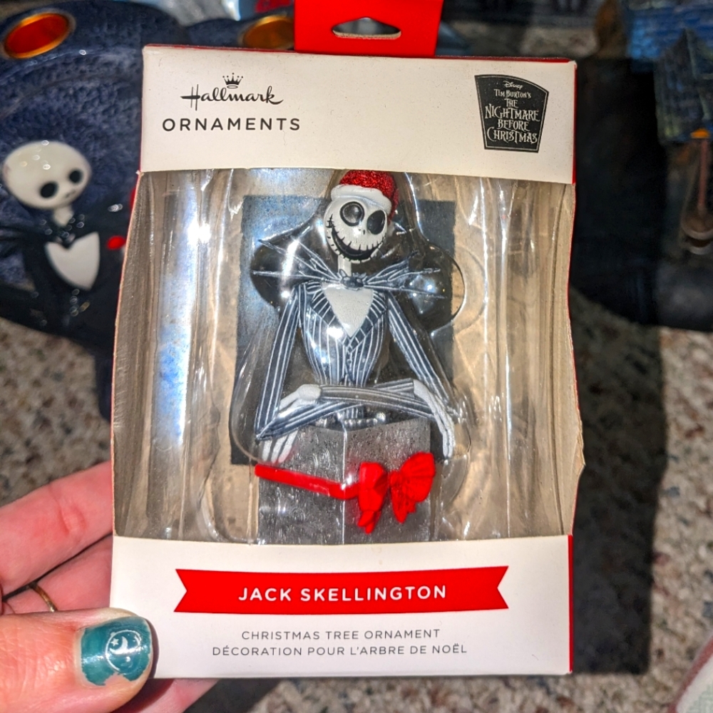Set of 2 Nightmare before Christmas Jack and Sally Xmas ornaments